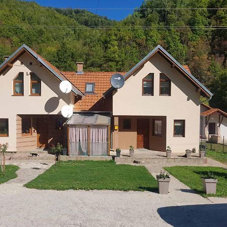 Vila Zubor Crni Vrh ภายนอก รูปภาพ