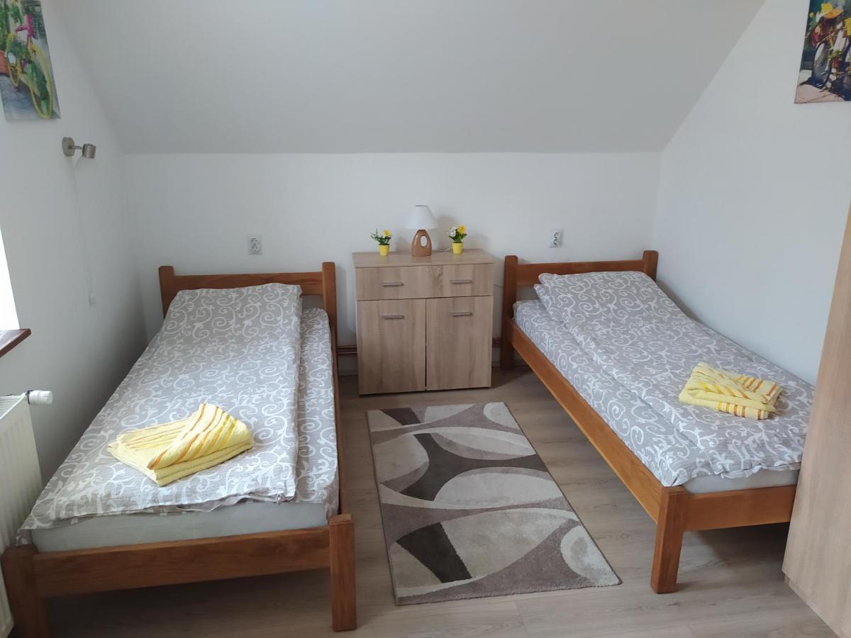 Vila Zubor Crni Vrh ภายนอก รูปภาพ